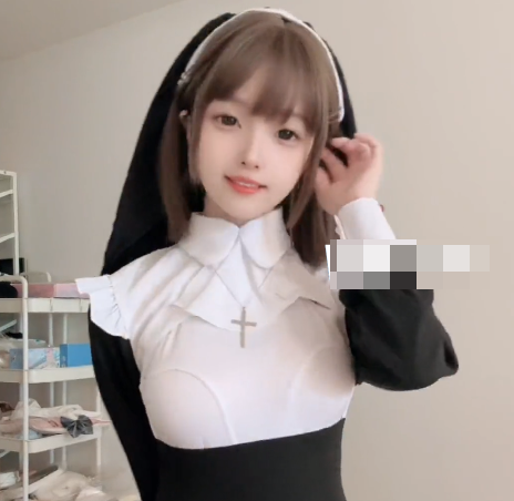 如何看待抖音咬一口妃妃酱微密圈资源精选作品-1 如何看待抖音咬一口妃妃酱微密圈资源精选作品
