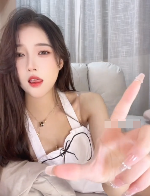 抖音网红小小奶瓶儿微密圈资源-1 抖音网红小小奶瓶儿微密圈资源