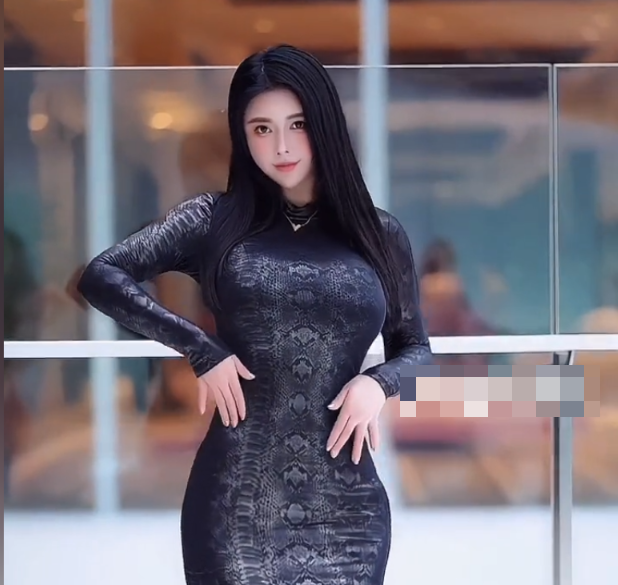 揭秘抖音网红猪小七的微密圈,探究其资源的背后故事-1 揭秘抖音网红猪小七的微密圈,探究其资源的背后故事