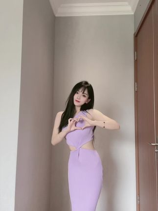 崽崽aaa可爱小姐姐动态,动感光波带来好心情