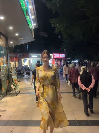 抖音网红奶雯微密圈觅圈资源汇总,充分享受清纯与诱惑的双重魅力