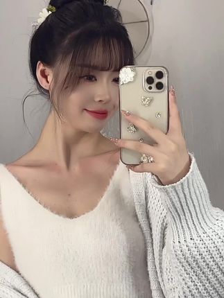 抖音七七仙女微密圈作品资源图集,舞动身姿散发自信与魅力