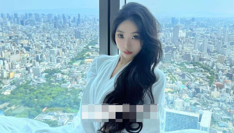 -1 抖音博主Mimi蛋儿青微密圈中散发的女人味,优雅俏皮惹人爱