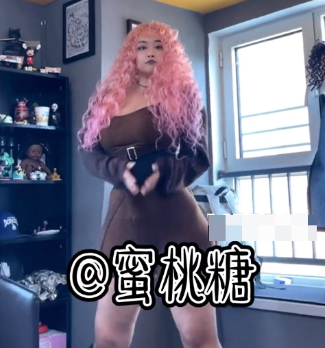 抖音网红蜜桃糖微密圈资源图片精选作品,很特别的weme-1 抖音网红蜜桃糖微密圈资源图片精选作品,很特别的weme