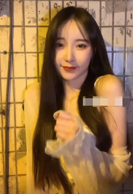 抖音颜值博主任智桃微密圈水蜜桃般的童颜-1 抖音颜值博主任智桃微密圈水蜜桃般的童颜