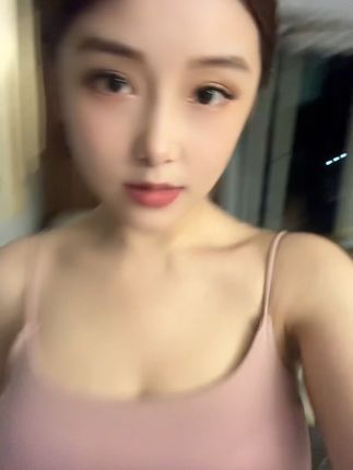 抖音网红奶雯的微密圈资源汇总引发争议,私密诱人内容惊艳呈现