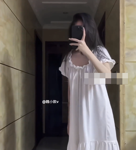 抖音魏小款v微密圈图片出炉,竹竿一样苗条?-1 抖音魏小款v微密圈图片出炉,竹竿一样苗条?