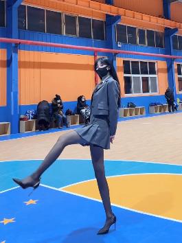 唐十七作品的独特魅力，小说与摄影作品的结合