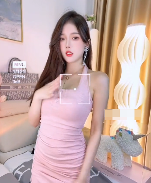 抖音网红小小奶瓶儿微密圈资源-1 抖音网红小小奶瓶儿微密圈资源