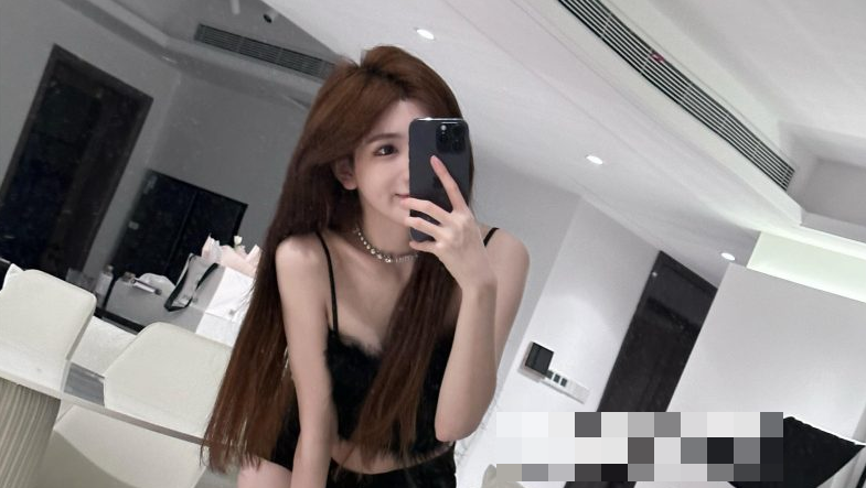 -1 射手座女孩圆溜溜阿圆微密圈素颜露脸惊艳