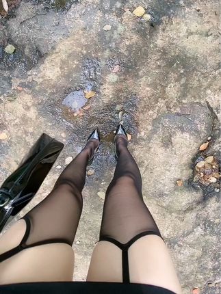 俏妞qiaoniuTT微密圈作品资源展现,翘臀成为粉丝追捧焦点!
