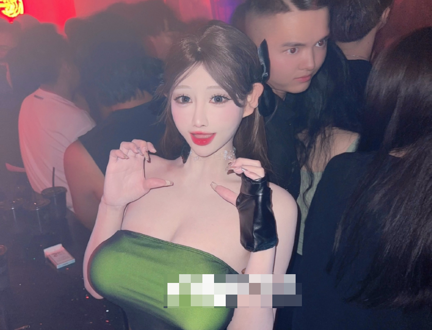 -1 无欲无求的推土君微密圈中的照片好看吗?