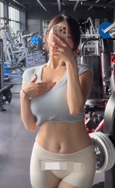 小玉吃果冻珍藏版什么梗?就是微密圈嘉宾专享帖吗?-1 小玉吃果冻珍藏版什么梗?就是微密圈嘉宾专享帖吗?