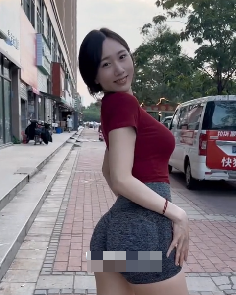 小玉吃果冻珍藏版什么梗?就是微密圈嘉宾专享帖吗?-1 小玉吃果冻珍藏版什么梗?就是微密圈嘉宾专享帖吗?