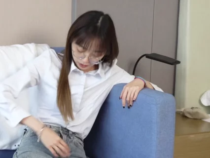 【首发】抖音网红是可馨耶微密圈封面照曝光，全方位展示魅力