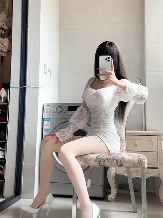 热乎乎的奶茶微密圈作品,展现魅力服装搭配与自然交融
