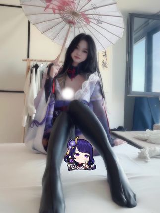 抖音网红不要说我很漂亮(云朵儿的圈子)微密圈作品,完美曲线和清新颜值让人心动