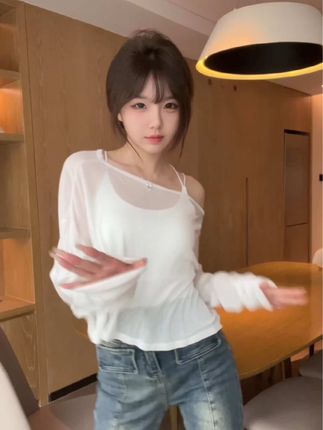 陈不凡超甜微密圈作品图片,令人惊叹的构图和色彩运用