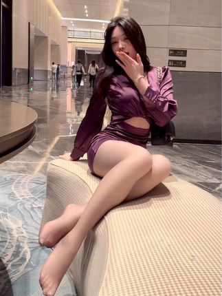 徐莉芝booty牛仔裤细高跟完美身材，徐莉芝Booty牛仔裤写真展示