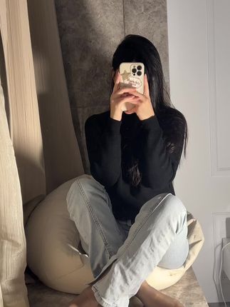 mini苑苑微密圈作品资源展示韵味和文雅,独特发饰点缀成美丽的代表