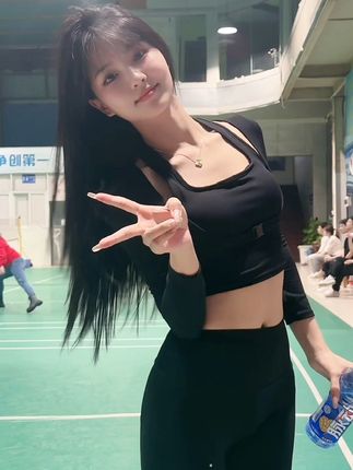 长沙美女梅美baby微密圈作品展示,颜值与才华完美结合