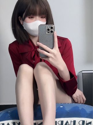 白龙猫女微密圈weme作品资源,喵系少女的时尚秘密