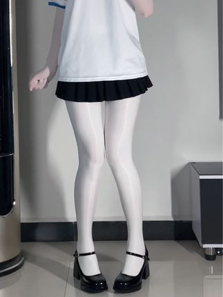 加入白龙猫女的微密圈作品圈子,提升视频制作能力和健康知识的抖音网红秘籍