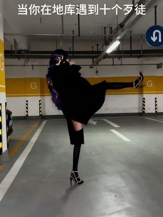 抖音桂芬坐拍微密圈作品完美身材与惊艳美貌,令人倾倒的维密女神
