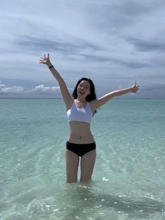 微密圈火辣网红铁锤姐姐作品资源,完美身材与热辣写真展示