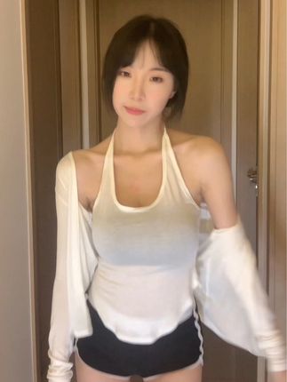 智桃lucky微密圈资源图片赏析,完美身姿高贵气质展现魅力