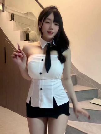 抖音不理蛋子99元微密圈作品资源,探寻穿搭之美展现独特方式