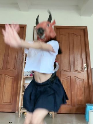 vc/vickyyyiii微密圈作品中的神秘魅力,都市森林中的时尚使者