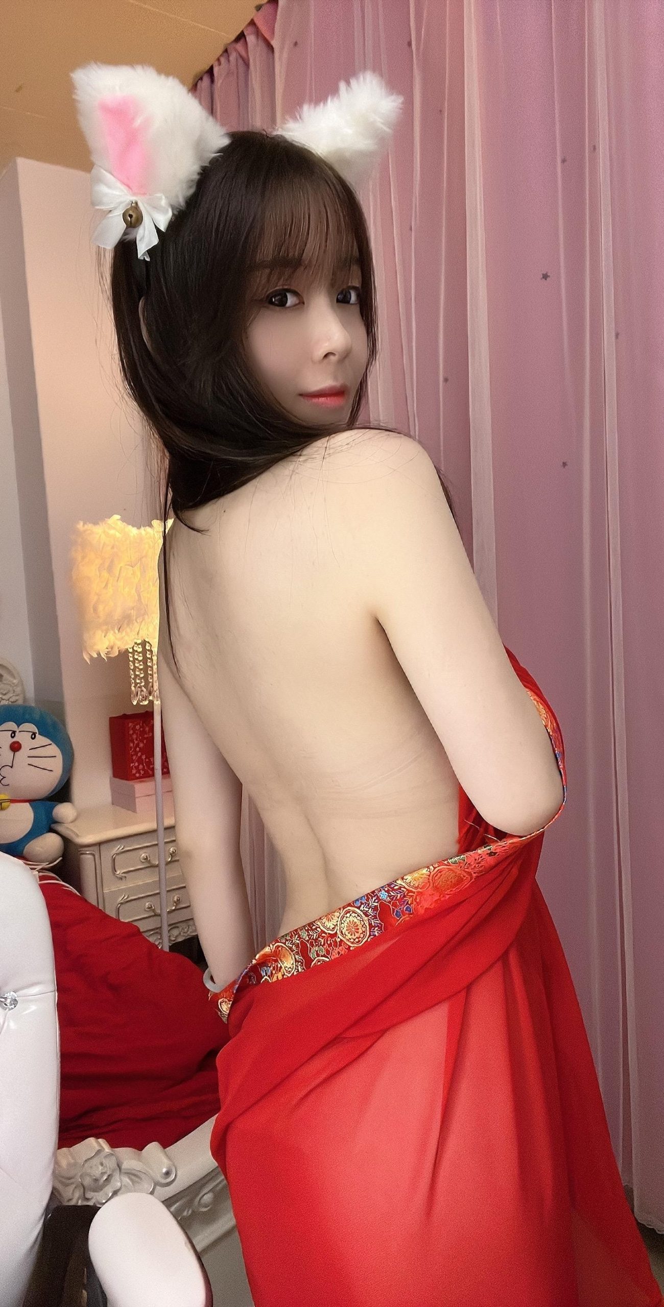 七七仙儿微密圈作品图资源欣赏,春风少女青春活力