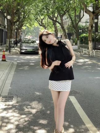 李嘉欣97个人资料与简介分享,深入探讨网红女神