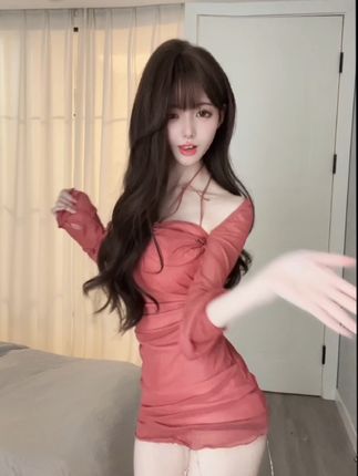 抖音小马漫漫微密圈作品资源展示，领略时尚穿搭和完美颜值身材