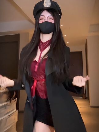 桂芬坐拍/桂芬baby微密圈图片照片资源,时尚与自然的完美融合