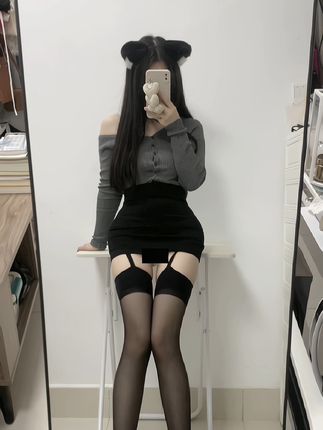 小芋泥yyy微密圈作品美照赏析,散发自信魅力追求梦想之光