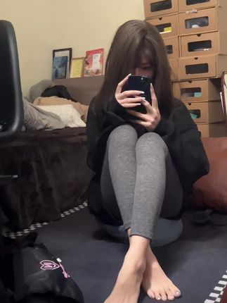 抖音女神娇七微密圈作品资源颜值与才华,追求梦想的舞台