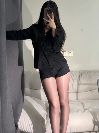 玉帛微密圈VIP付费贴，09月13日纯欲风写真全集下载