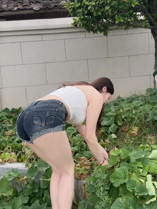 可可西yyy维密圈曝光,高挑美女写真合集全网疯传