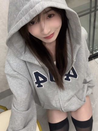 别管我了微密圈嘉宾作品资源,身材魅力与完美颜值