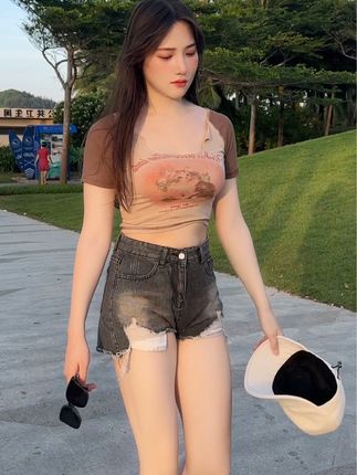 可可西yyy微密圈舞蹈领域出色网红,舞蹈室作品资源展现她魅力和才华
