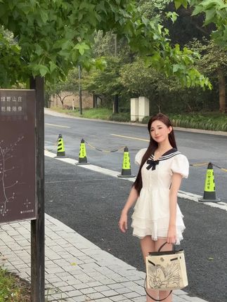 李嘉欣97个人资料与简介分享,深入探讨网红女神