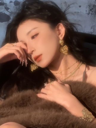 李嘉欣97个人资料与简介分享,深入探讨网红女神