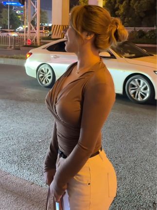 月球造梦家个人资料大全,她的背景故事与成长历程