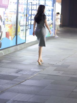 猪小七好身材介绍,介绍她惊人的身材