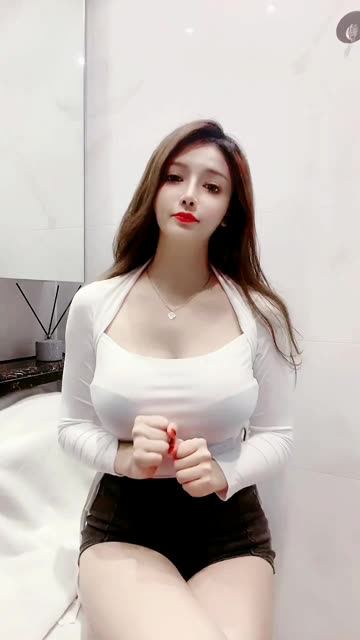 机智可爱肤白貌美的大兔兔的成名经历,探寻她的崛起之路