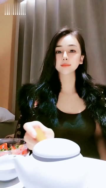 机智可爱肤白貌美的大兔兔的成名经历,探寻她的崛起之路