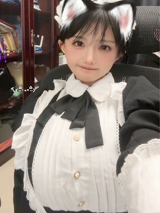 古阿扎是猪微博全图分享,一起来欣赏她的高清照片