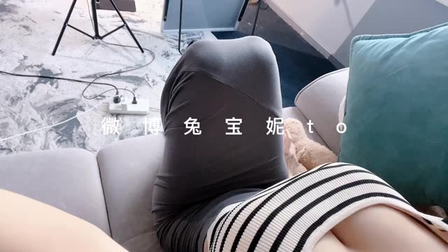 兔宝妮to的微博评论,解析她在微博中的互动